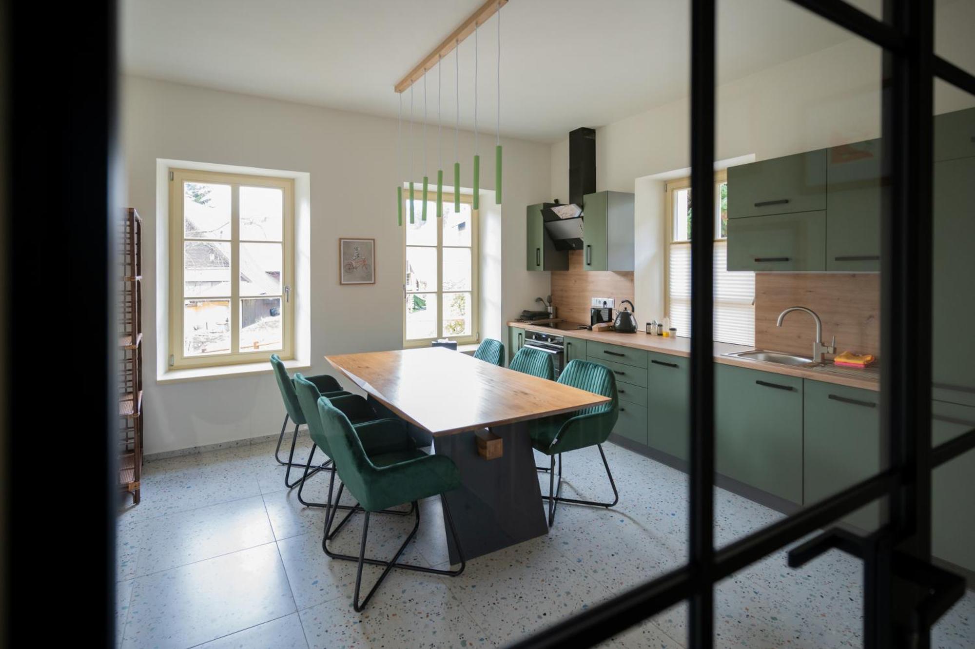 - Lesni Brana Apartment *